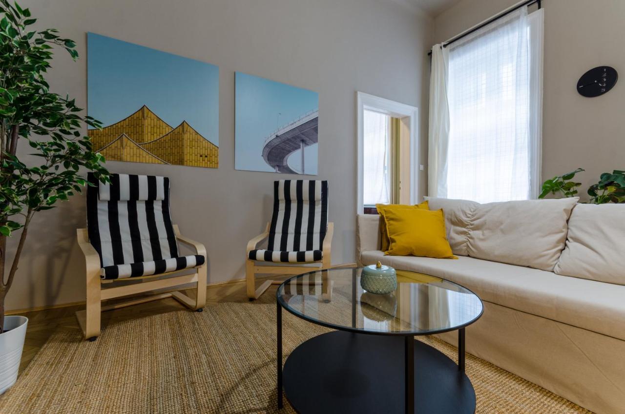 Apartment In City Centre A16 Budapeste Exterior foto